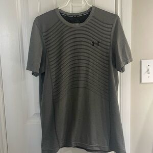 Under Armour Men's T-Shirt